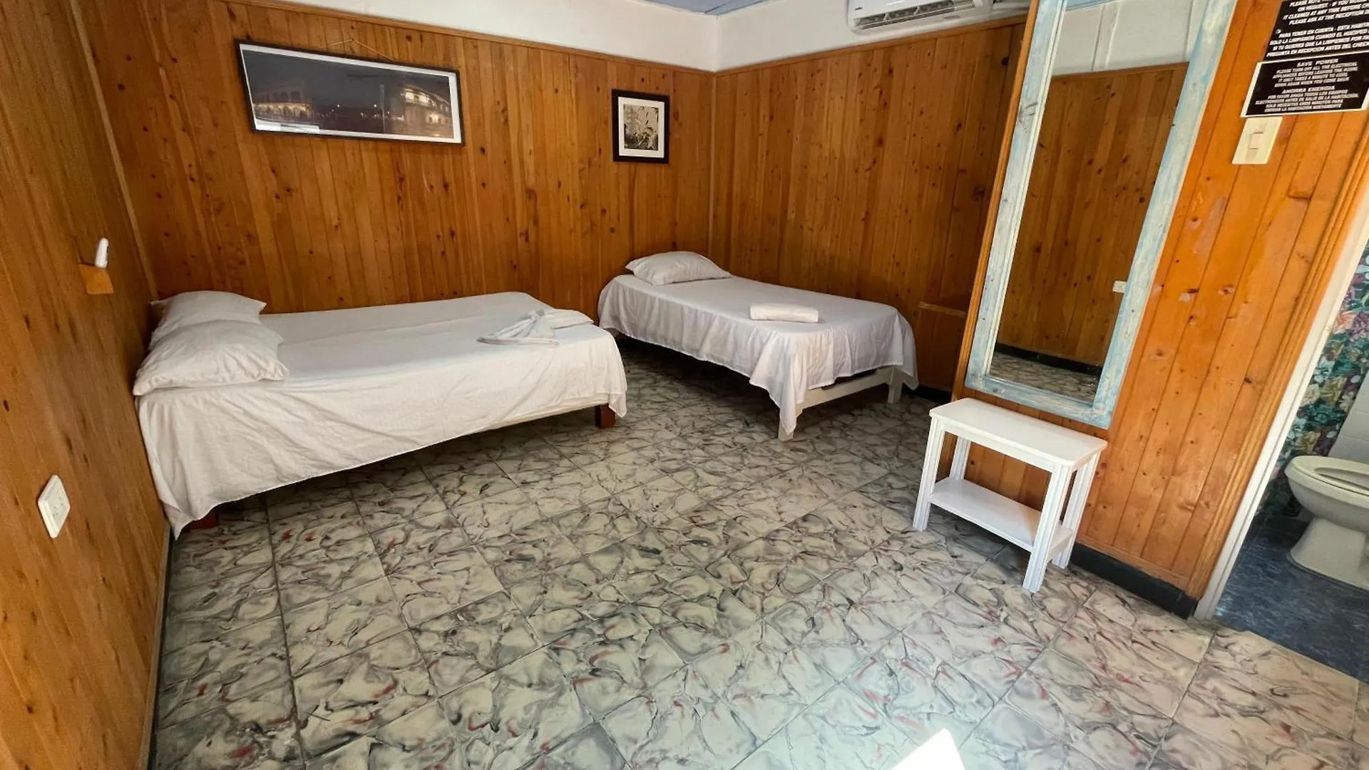 Hostal Luna Llena Getsemani Cartagena Hotel